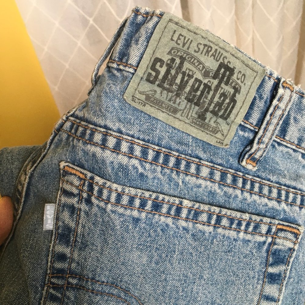 COPY - Vintage 90s SilverTab Levis!!